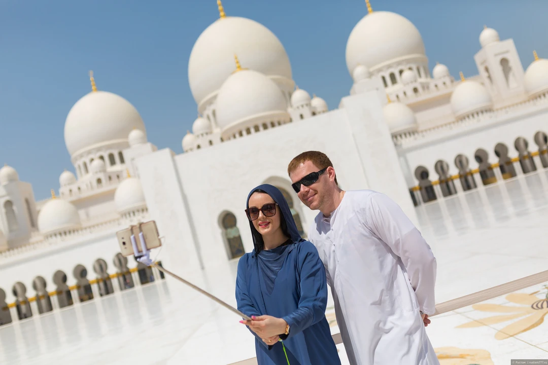 The Elite Escort Scene in Abu Dhabi: A Closer Look at the Industry and Its Impact on Tourism